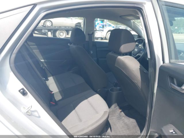 3KPC24A6XLE107876 Hyundai ACCENT SE