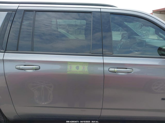 1GNSKDKD8MR375007 Chevrolet Suburban 4wd Z71