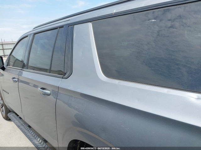 1GNSKDKD8MR375007 Chevrolet Suburban 4wd Z71