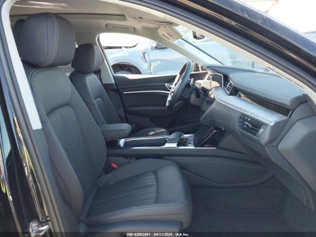 2024 AUDI Q8 E-TRON WA15AAGE5RB058692 Photo 4