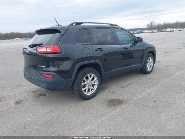 1C4PJMAB9GW325031 Jeep Cherokee Sport