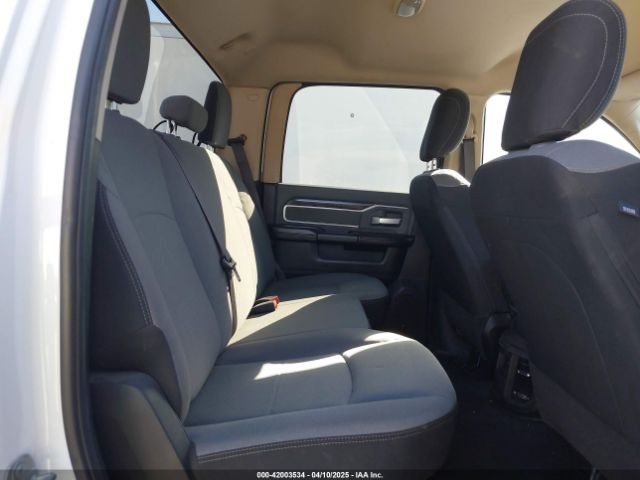 3C6UR5JL7LG159814 RAM 2500 Big Horn  4x4 8' Box