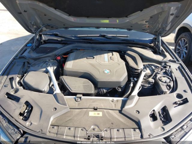 WBA13AG07NCJ51136 BMW 530e