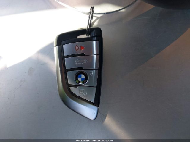 WBA13AG07NCJ51136 BMW 530e