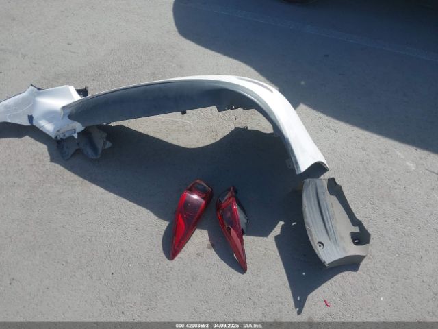 3MZBN1W34JM163313 Mazda Mazda3 Grand Touring