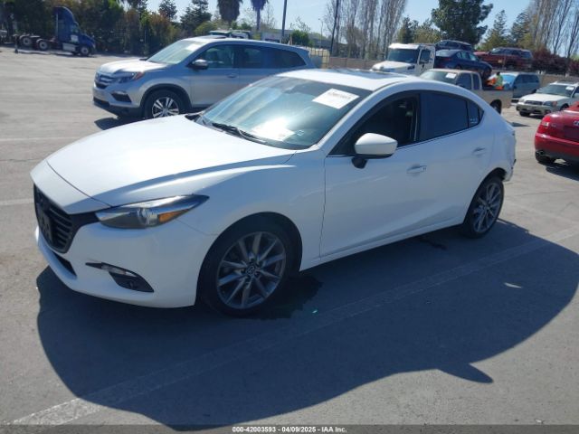 3MZBN1W34JM163313 Mazda Mazda3 Grand Touring