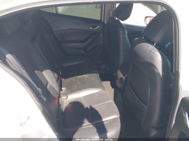 3MZBN1W34JM163313 Mazda Mazda3 Grand Touring