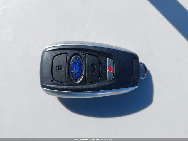 4S3BNEN66H3044826 Subaru Legacy 3.6r Limited