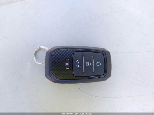 JTHKD5BH3F2242516 Lexus CT 200H