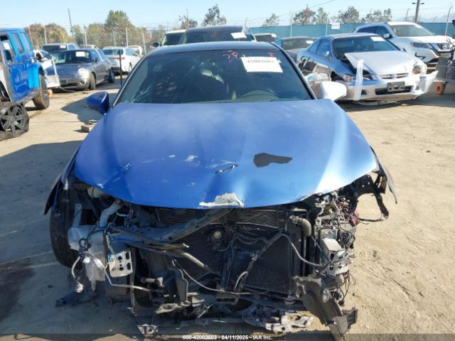 JTHKD5BH3F2242516 Lexus CT 200H