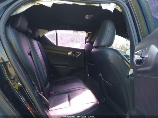 JTHKD5BH3F2242516 Lexus CT 200H