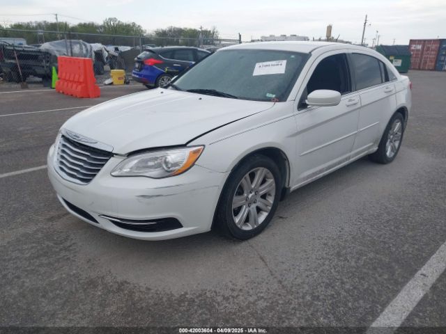 2012 CHRYSLER 200 1C3CCBAGXCN240602 Photo 1
