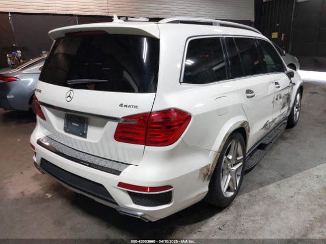 2015 MERCEDES-BENZ GL 550 4JGDF7DE6FA541387 Photo 3