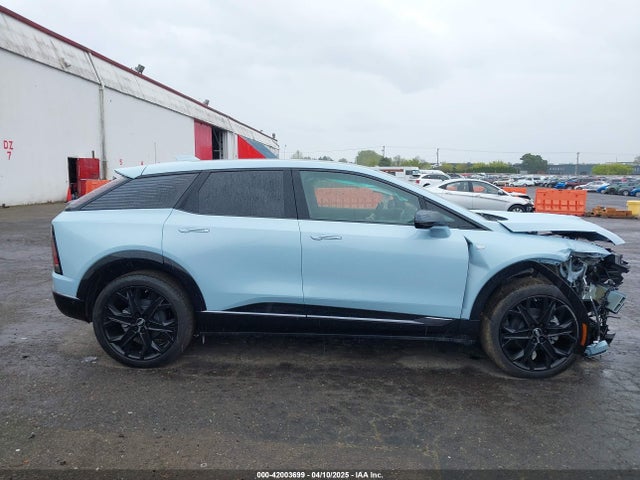 3GYK3GMRXSS147840 Cadillac Optiq Sport