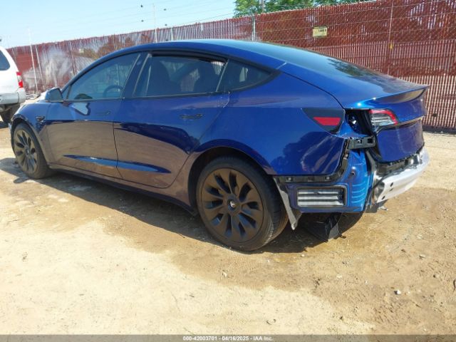 2022 TESLA MODEL 3 5YJ3E1EB0NF235067 Photo 2