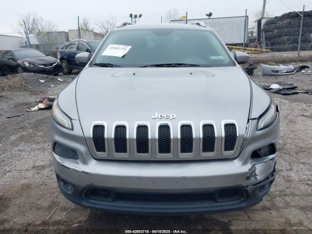 1C4PJMCB4GW183037 Jeep Cherokee Latitude