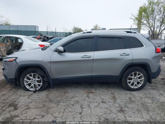 1C4PJMCB4GW183037 Jeep Cherokee Latitude
