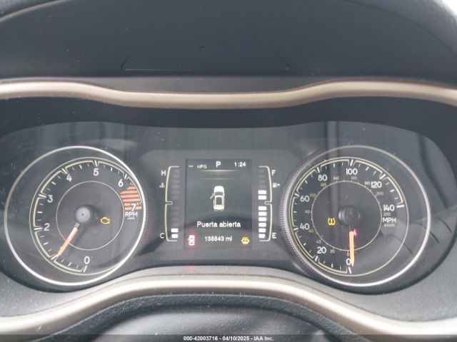 1C4PJMCB4GW183037 Jeep Cherokee Latitude