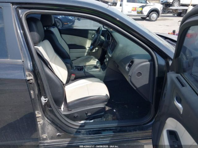 2C3CDXJG1FH754958 Dodge Charger Sxt
