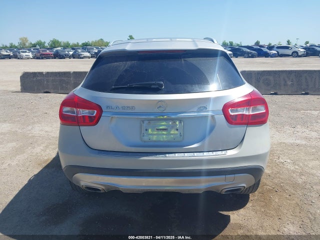 WDCTG4EB0HJ289181 Mercedes-Benz GLA 250