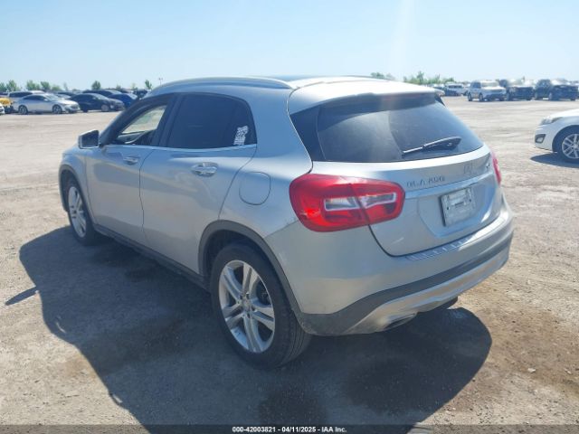 2017 MERCEDES-BENZ GLA 250 WDCTG4EB0HJ289181 Photo 2