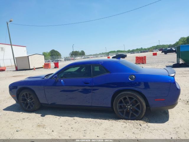 2C3CDZAG5MH567747 Dodge Challenger Sxt