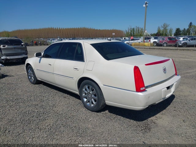 2008 CADILLAC DTS 1G6KD57YX8U209792 Photo 2