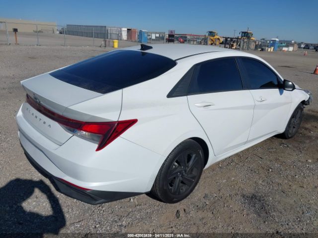 5NPLM4AG5MH011671 Hyundai ELANTRA SEL