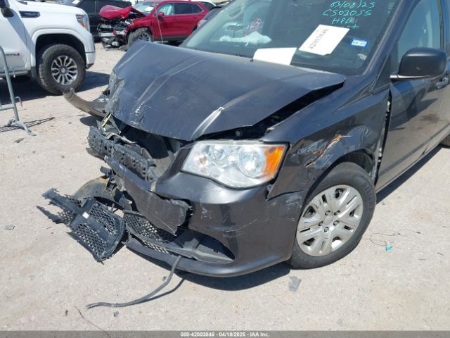 2C4RDGBG7KR585053 Dodge Grand Caravan Se
