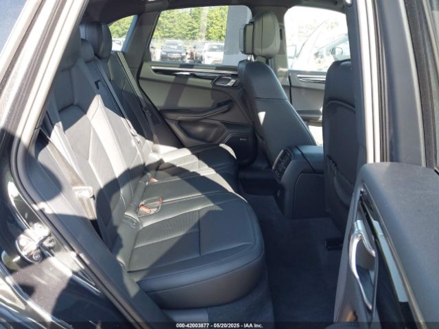 2024 PORSCHE MACAN WP1AA2A5XRLB18610 Photo 7