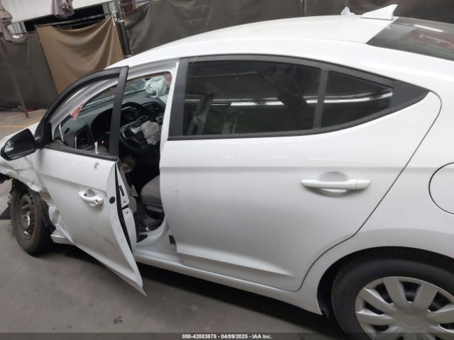 5NPD74LF8HH041785 Hyundai ELANTRA SE