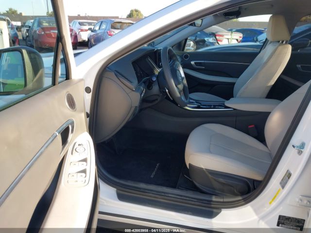 KMHL24JJ5MA035473 Hyundai Sonata Blue