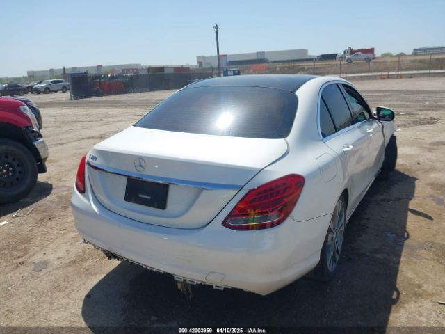 55SWF4JB3FU077969 Mercedes-Benz C 300 Luxury/sport