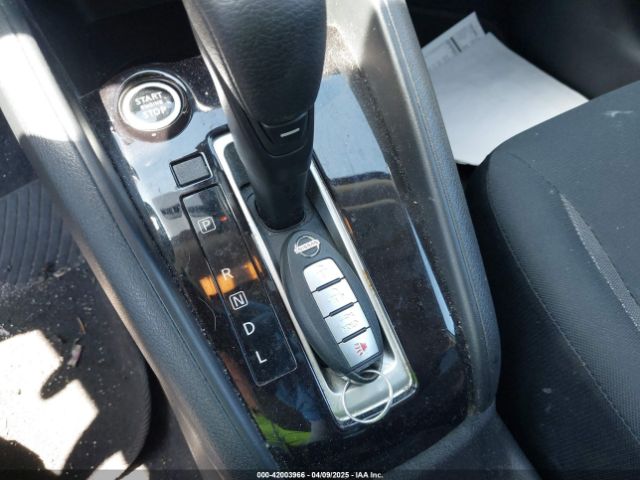 3N1CN8DV5LL901796 Nissan Versa S Xtronic Cvt