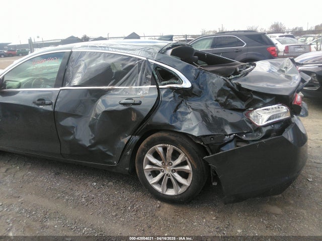 1G1ZD5ST9KF165795 Chevrolet MALIBU LT