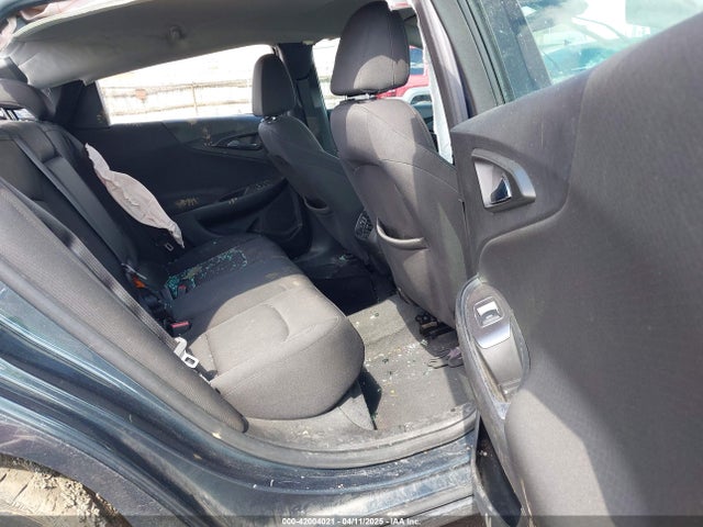 1G1ZD5ST9KF165795 Chevrolet MALIBU LT