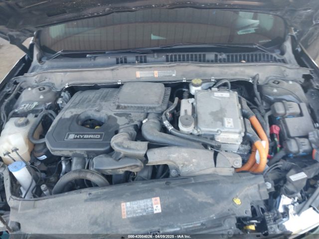 3FA6P0RU8LR141324 Ford Fusion Hybrid Titanium