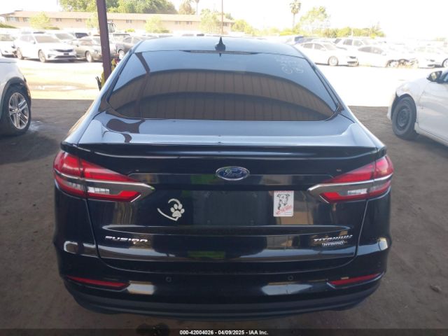 3FA6P0RU8LR141324 Ford Fusion Hybrid Titanium