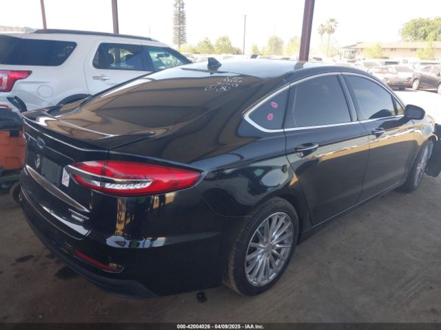 3FA6P0RU8LR141324 Ford Fusion Hybrid Titanium