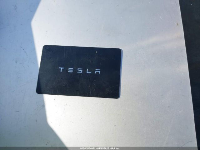 2023 TESLA MODEL Y 7SAYGDEE5PA099226 Photo 10