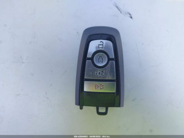 3FA6P0HD8LR171120 Ford FUSION SE