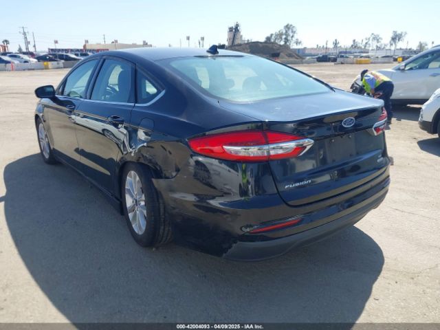 3FA6P0HD8LR171120 Ford FUSION SE
