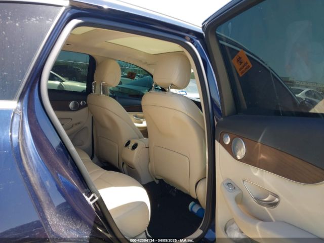 WDC0G4JB2KV183985 Mercedes-Benz GLC 300