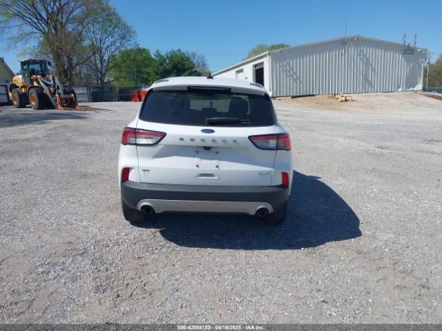 1FMCU9G68NUA67439 Ford ESCAPE SE