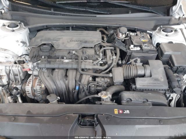 5NPLS4AG9NH055048 Hyundai ELANTRA SEL