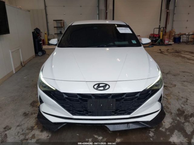 5NPLS4AG9NH055048 Hyundai ELANTRA SEL
