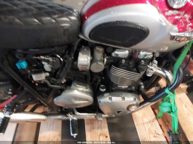 2018 TRIUMPH MOTORCYCLE BONNEVILLE SMTD40HL9JT862509 Photo 8