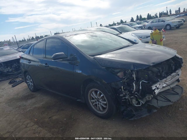 JTDKARFP7L3145683 Toyota Prius Prime Le