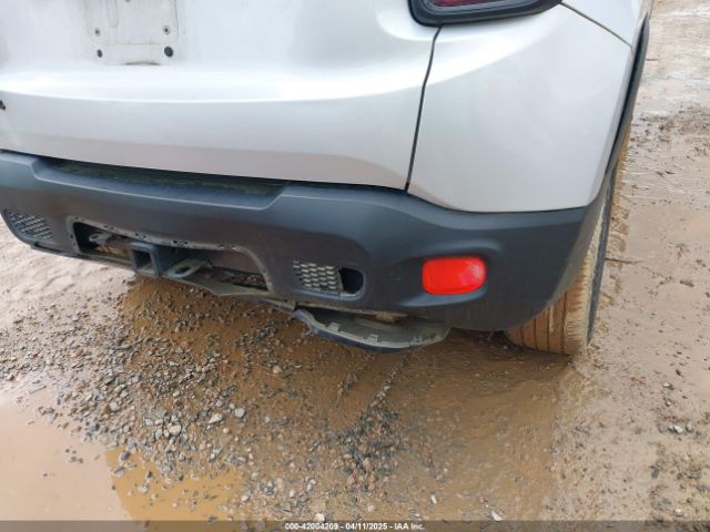 ZACCJBBB2HPF61293 Jeep Renegade Altitude 4x4