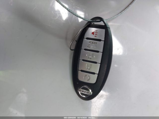 JN8AT2MT3KW259730 Nissan ROGUE SV